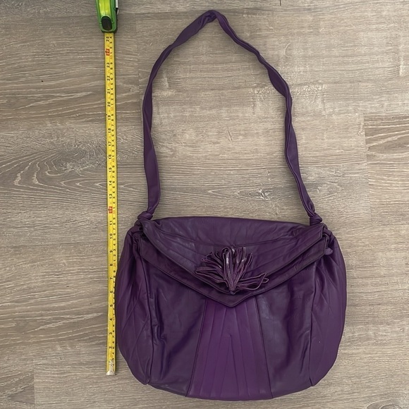 Veneta Purse with Hieroglyphic Pattern - Picture 3 of 11